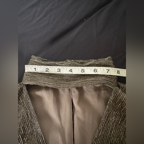 Bailey 44 - Elegant Gold Sleeveless Top - Picture 11 of 11